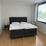 Exposky Rooms